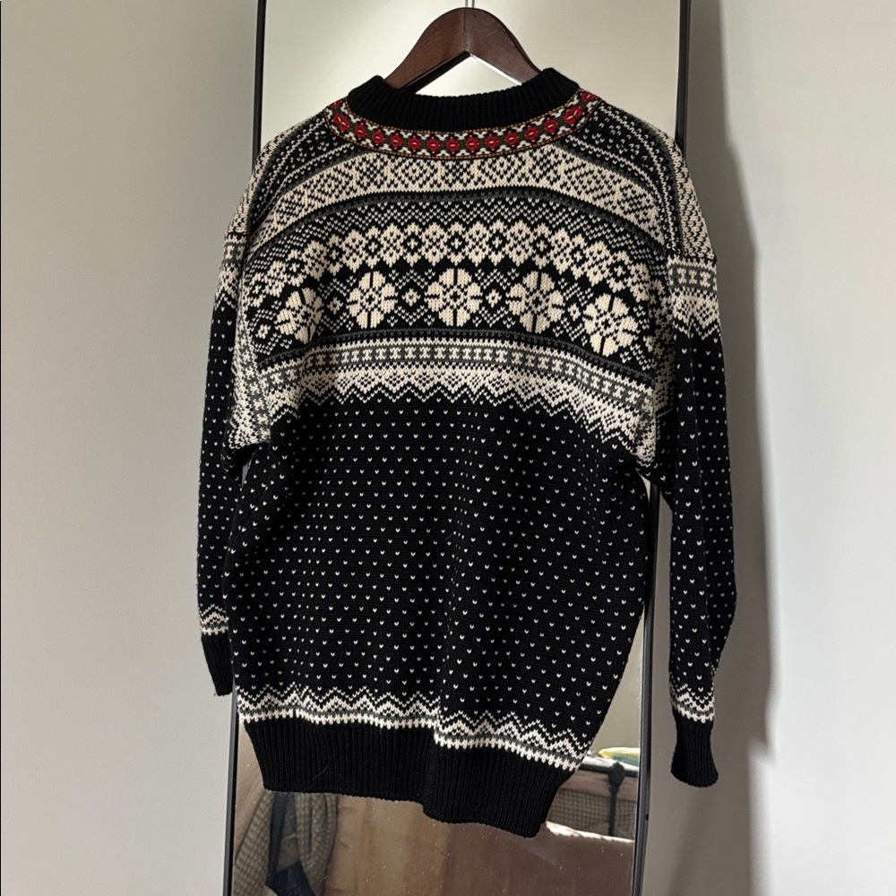 NORWEAR WOMENS MADE IN ICELAND 100% PURE WOOL SWEATER FAIR ISLE CREWNECK MEDIUM - Picture 6 of 6